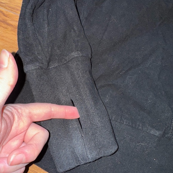 SWEATY BETTY BLACK LUXE PULLOVER SPLIT HOODIE SIZE MEDIUM - Picture 6 of 6